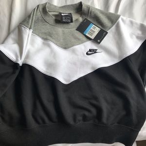Nike sweater